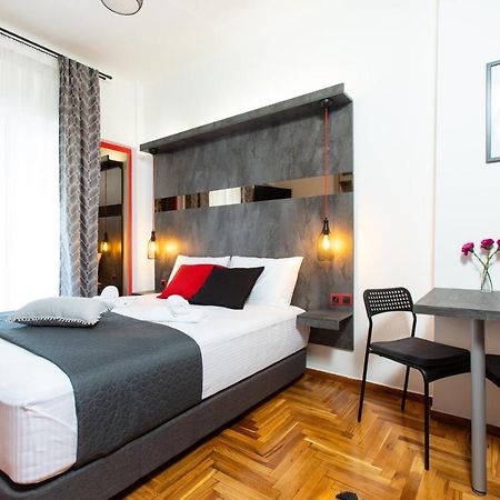 Downtown Luxury Boutique Suites : The Red Suite Salonicco Esterno foto
