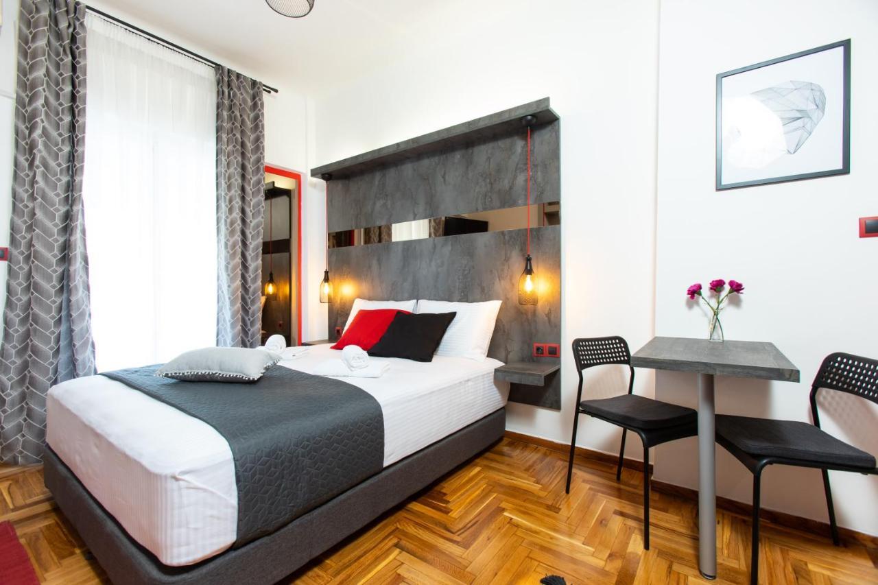 Downtown Luxury Boutique Suites : The Red Suite Salonicco Esterno foto